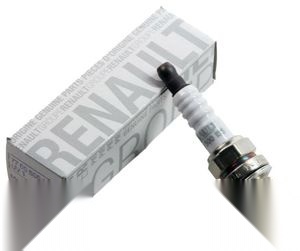 تصویر محصول شمع رنو ساندرو اتوماتیک سال 1397