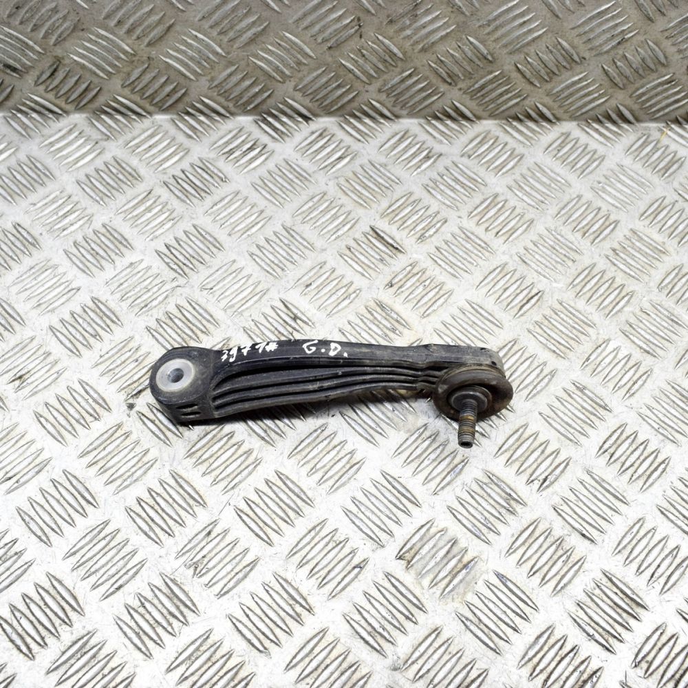 تصویر محصول میل موجگیر راست آئودی Q4 e-tron 40 سال 2024