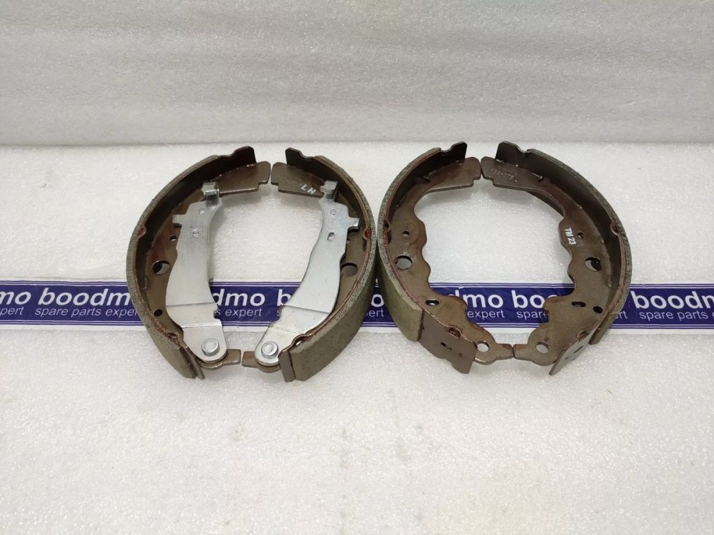 تصویر محصول لنت ترمز دستی رنو داستر SE دو دیفرانسیل سال 2015