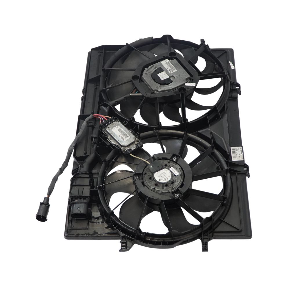 تصویر محصول سینی فن آئودی Q5 e-tron 40 سال 2023