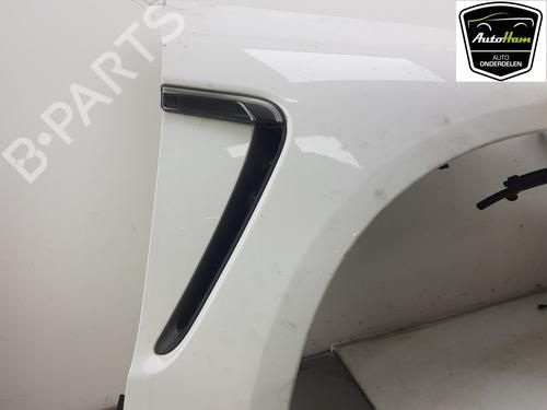 تصویر محصول گلگیر جلو راست پورشه پانامرا 4S سال 2012