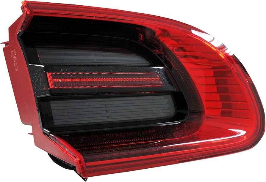 تصویر محصول چراغ خطر عقب چپ پورشه ماکان سال 2017