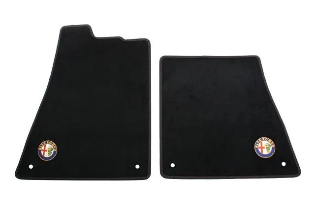 تصویر محصول کف پایی آلفارومئو 4C کوپه سال 2015