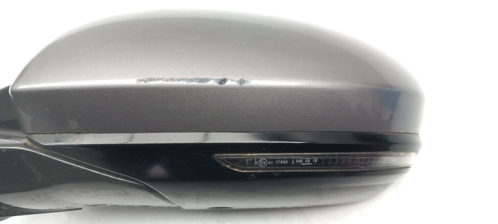 تصویر محصول شبرنگ چپ رنو تالیسمان E2 سال 2016