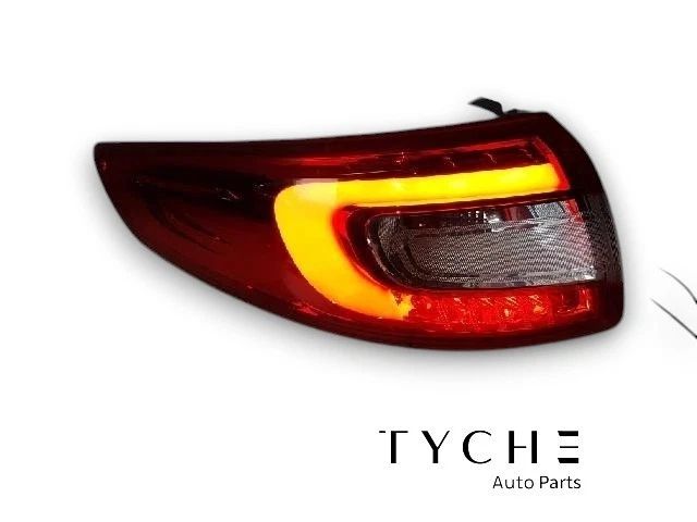 تصویر محصول چراغ خطر عقب راست رنو فلوئنس دنده ای سال 2015