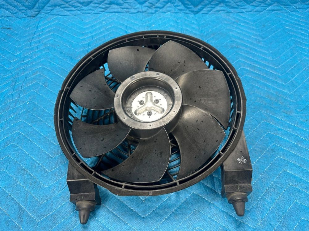 تصویر محصول فن کامل رادیاتور لکسوس LX 570 سال 2013