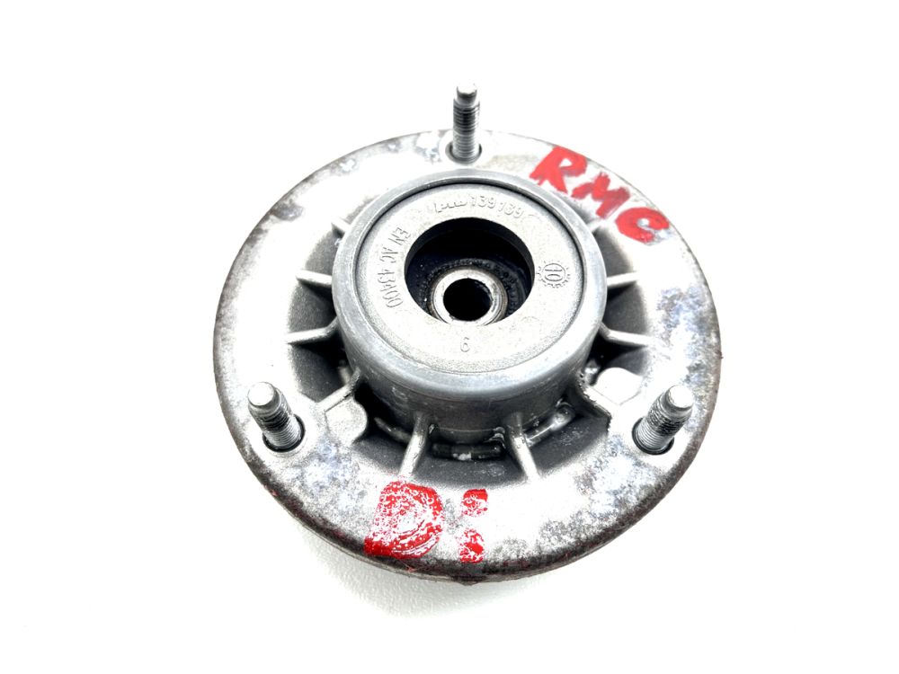 تصویر محصول توپی سرکمک چپ بی ام و سری 5 سدان 528i سال 2012