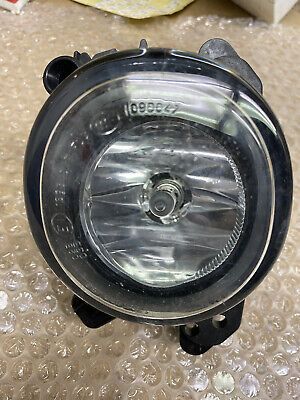 تصویر محصول چراغ مه شکن چپ بنز کلاس A هاچ بک A200 سال 2008