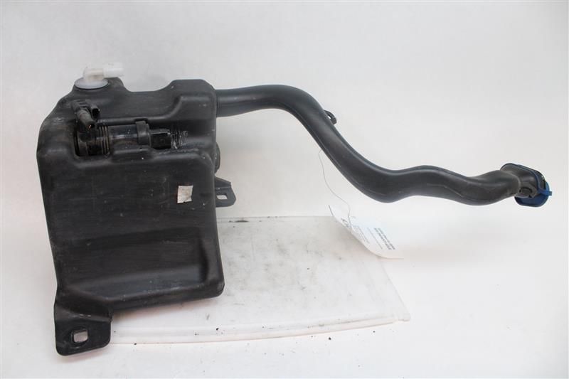 تصویر محصول مخزن شیشه شور بنز کلاس CLA CLA45 سال 2015