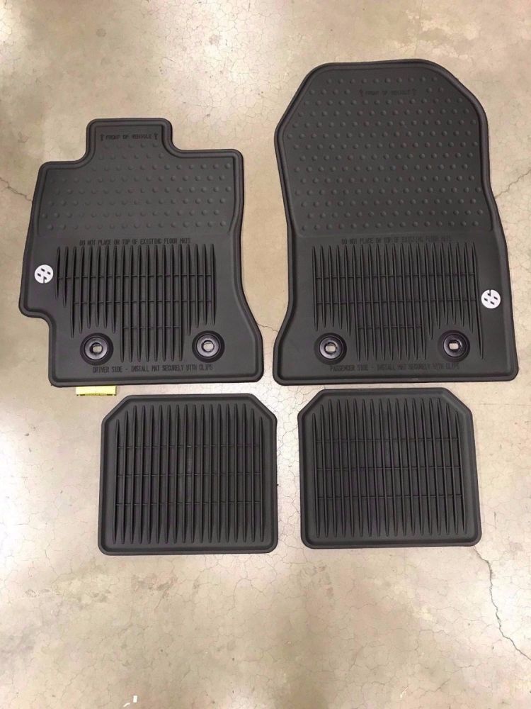 تصویر محصول کف پایی تویوتا 86 GT سال 2013