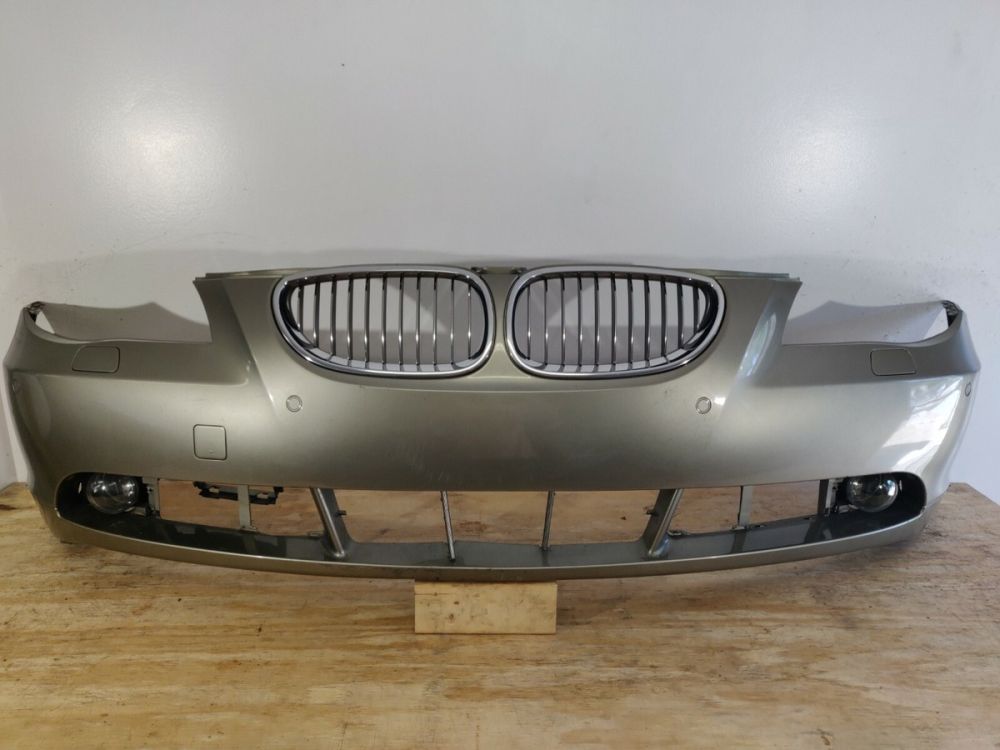 تصویر محصول سپرجلو بی ام و سری 5 سدان 525i سال 2005