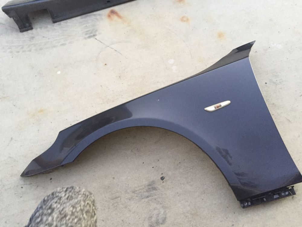 تصویر محصول گلگیر جلو چپ بی ام و سری 5 سدان 525i سال 2005